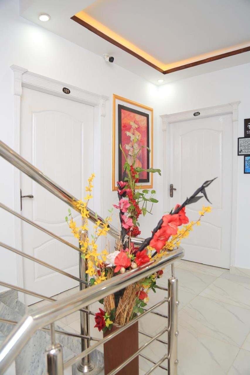 Moven Inn Hotel 이슬라마바드 외부 사진