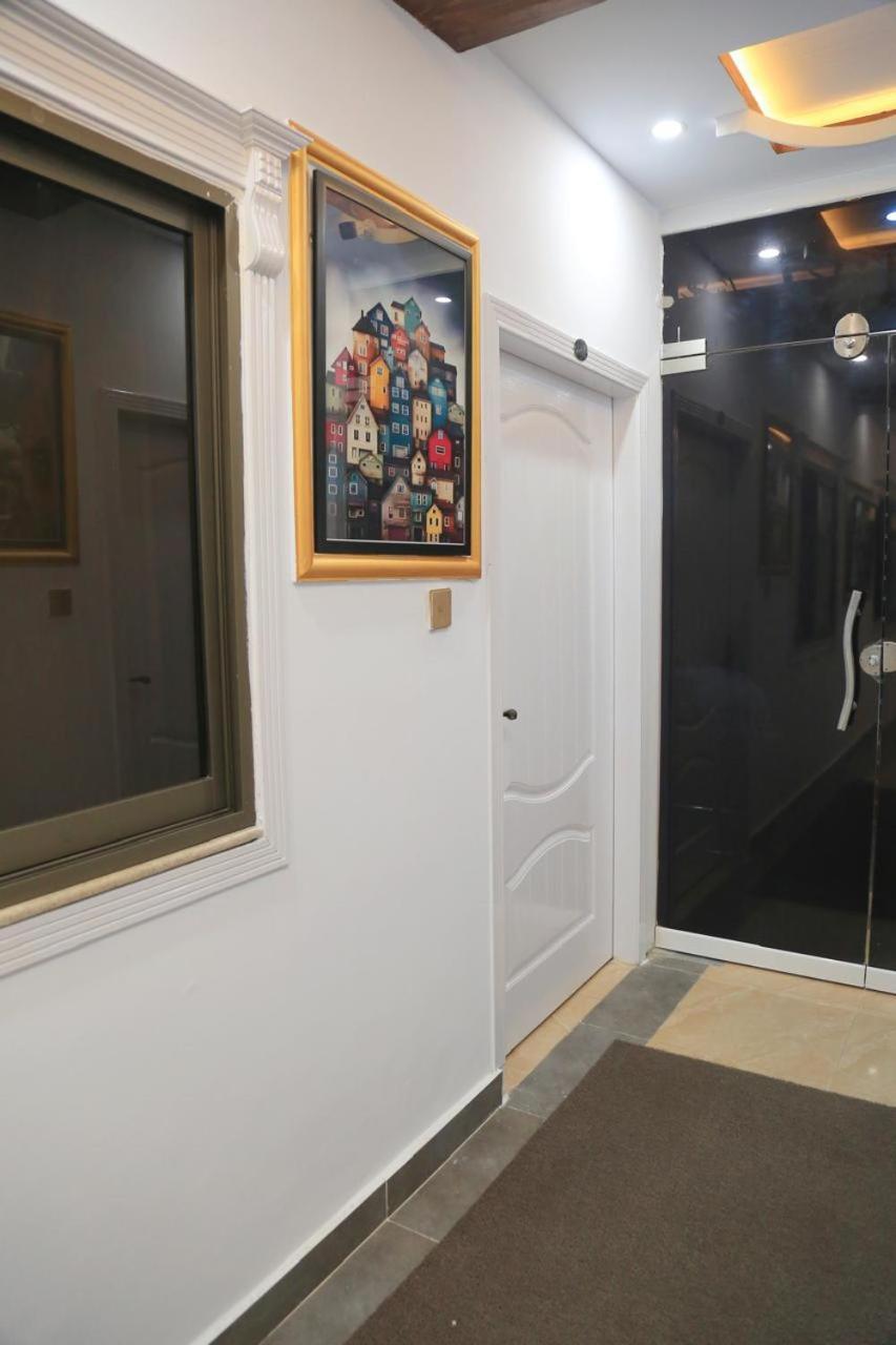 Moven Inn Hotel 이슬라마바드 외부 사진