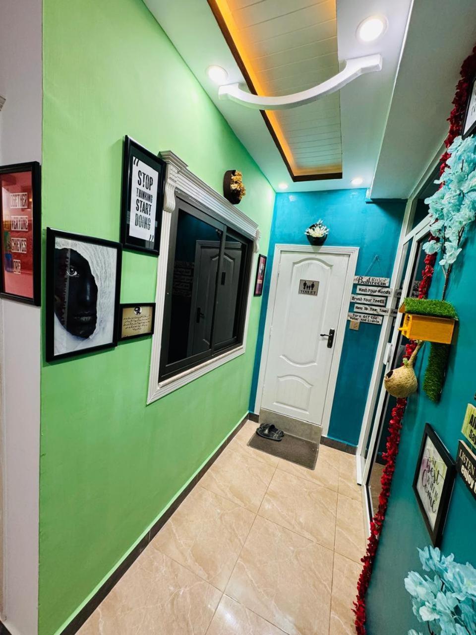 Moven Inn Hotel 이슬라마바드 외부 사진